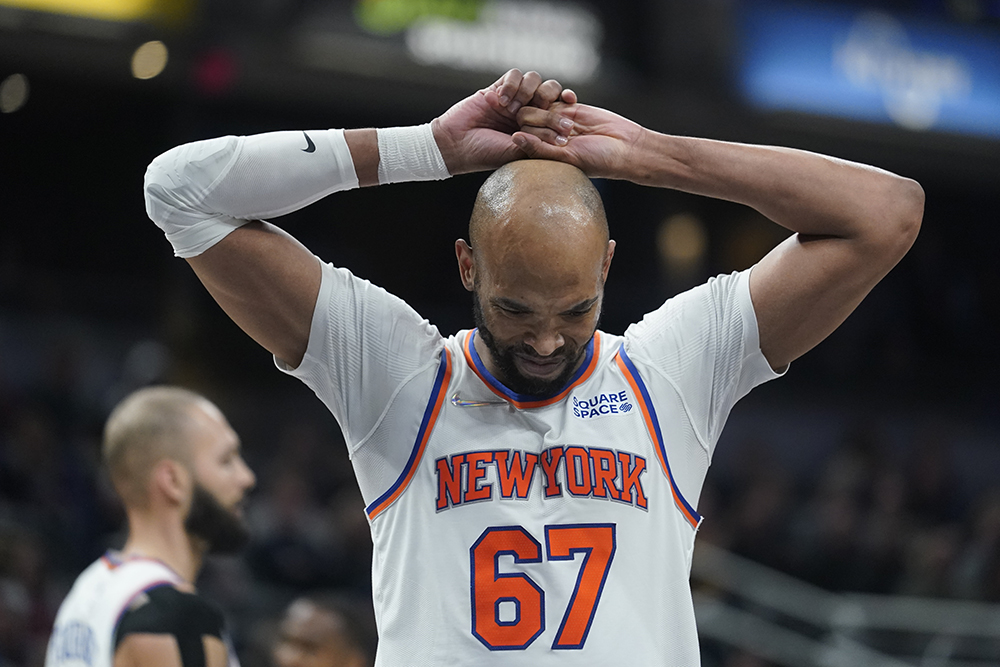 Nicks" class="wp-image-20506448" srcset="https://nypost.com/wp-content/uploads/sites/2/2021/12/Knicks_Pacers_Basketball.jpg?quality=90&strip=w,10 https://nypost.com/wp-content/uploads/sites/2/2021/12/Knicks_Pacers_Basketball.jpg?quality=90&strip=all&w=500 500w" sizes="(max-width: 1000px) 100vwpx1" >تاز گیبسون<span class=