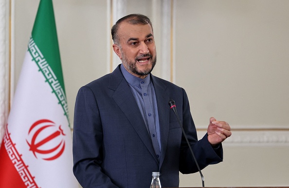 ایران از کاهش تحریمهای آمریکا استقبال میکند، اما میگوید «کافی نیست» | اخبار